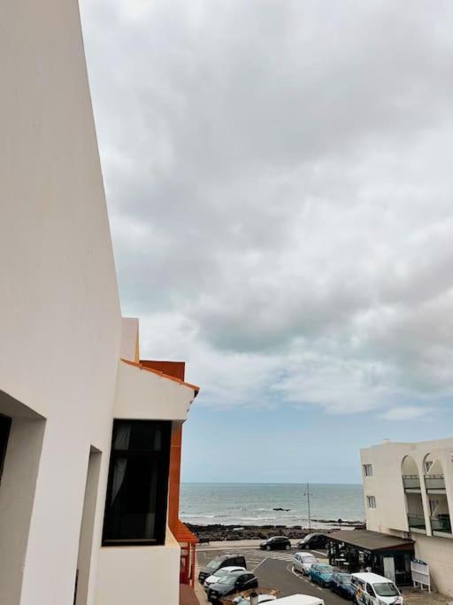 Oceano Azul Luminoso 50 Metros Del Mar En Centro Daire Corralejo Dış mekan fotoğraf